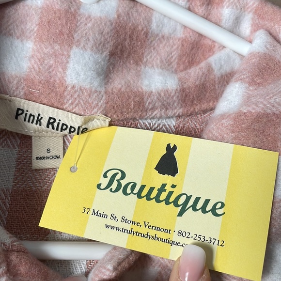 PINK RIPPLE Flannel - Picture 5 of 6